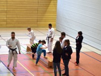 Unser alljährlicher Torii Kids Cup I stand diesen Freitag, den 24. März wieder vor der Tür. Diesmal duellierten sich unsere kleinen Torii-Kämpfer mit denen vom Dojo Nitta. Im Vorfeld wurde schon bei einer gemeinsamen Trainingseinheit miteinander trainiert und nun stand der direkte Vergleich an. In den Kategorien Kata und Kumite sowie Fitness bei unseren Bärchen, wurden die Besten untereinander bestimmt und letztlich auch mit einem Platz auf dem Podest belohnt. Oss Sandra.