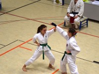 Unser alljährlicher Torii Kids Cup I stand diesen Freitag, den 24. März wieder vor der Tür. Diesmal duellierten sich unsere kleinen Torii-Kämpfer mit denen vom Dojo Nitta. Im Vorfeld wurde schon bei einer gemeinsamen Trainingseinheit miteinander trainiert und nun stand der direkte Vergleich an. In den Kategorien Kata und Kumite sowie Fitness bei unseren Bärchen, wurden die Besten untereinander bestimmt und letztlich auch mit einem Platz auf dem Podest belohnt. Oss Sandra.