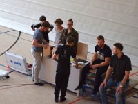 Am Freitag war es wieder soweit - die Austragung unseres zweiten Torii Kids Cups dieses Jahres. Neben unseren jungen Torii-Kämpfern war auch das Dojo Nitta mit seinen Schützlingen wieder herzlich eingeladen. Sie folgten unserem Ruf und so füllte sich die Halle ziemlich rasch. Damit war auch bei unseren Gürtelträgern der Kampf um die ersten drei Podestplätze in Kata und Kumite eröffnet. Für unsere Bärchen galt es im Fitness-Wettkampf alles zu geben. Schnelligkeit, Ausdauer und Kraft waren gefordert, um letztlich ganz oben zu stehen.