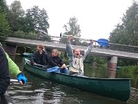 Nach den vielen Karate-Ereignissen die das Jahr 2017 schon zu bieten hatte, wurde es mal Zeit für eine Abwechslung. Also beschlossen wir einen Torii-Ausflug in den Spreewald zu machen. Mit unseren 6 Kanadiern ging es 20km durch das Biosphärenreservat. Nach über 4 Stunden mit viel Spaß und toller Natur hatten wir unsere Tour von Lübbenau über Leipe bis nach Lehde geschafft. Für uns alle war es eine tolle Erfahrung, die es sicherlich mal zu wiederholen gilt. Und damit nicht nur der Muskelkater als Erinnerung bleibt, gibt es auch noch einige Fotos vom Tage...